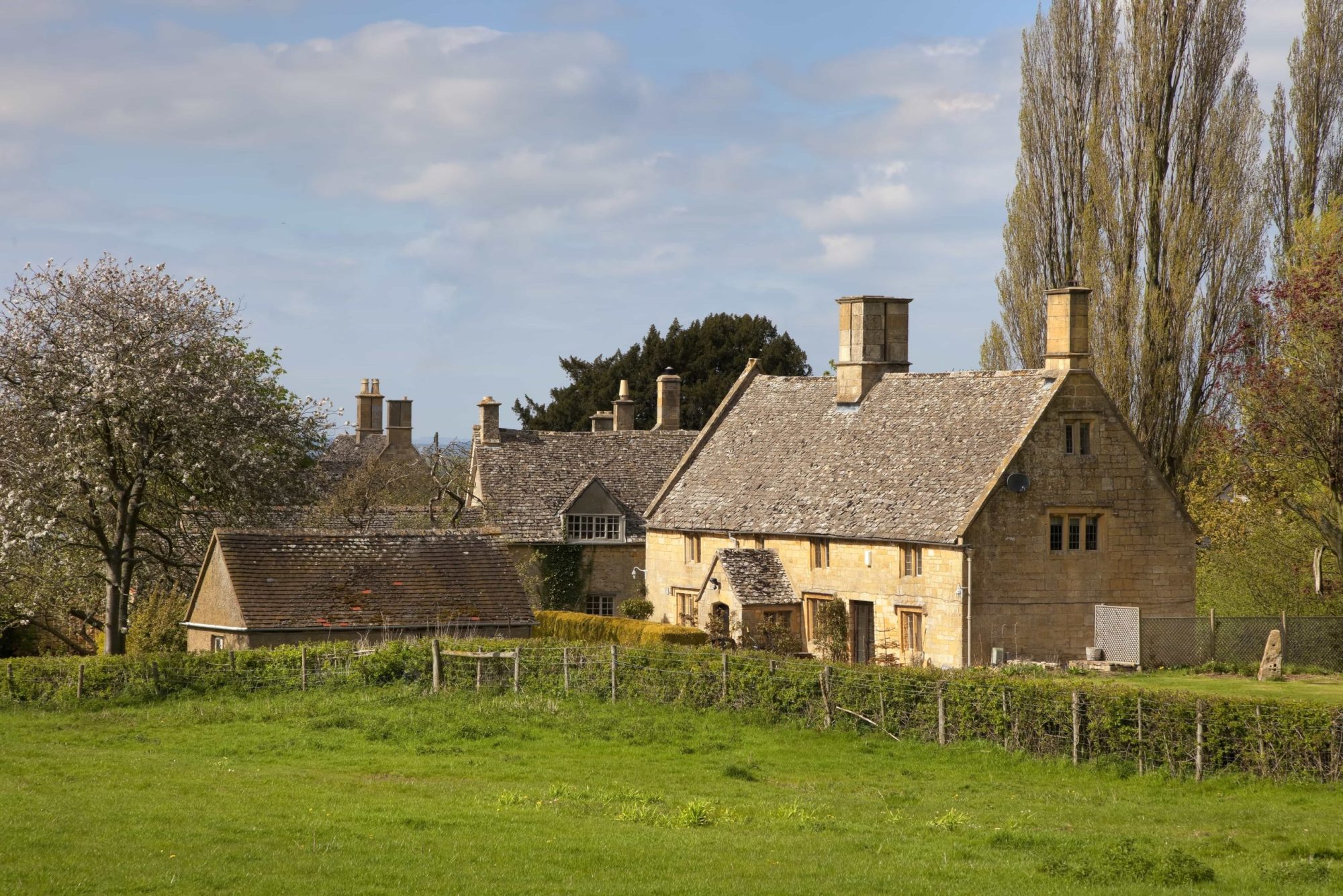 Returning to the UK after Living Abroad Where to begin